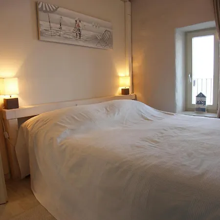 Apartment Casa Svalba