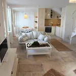 Casa Svalba * Ровинь
