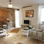 Apartamento Casa Svalba *