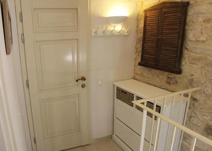 Casa Svalba * Ρόβινι